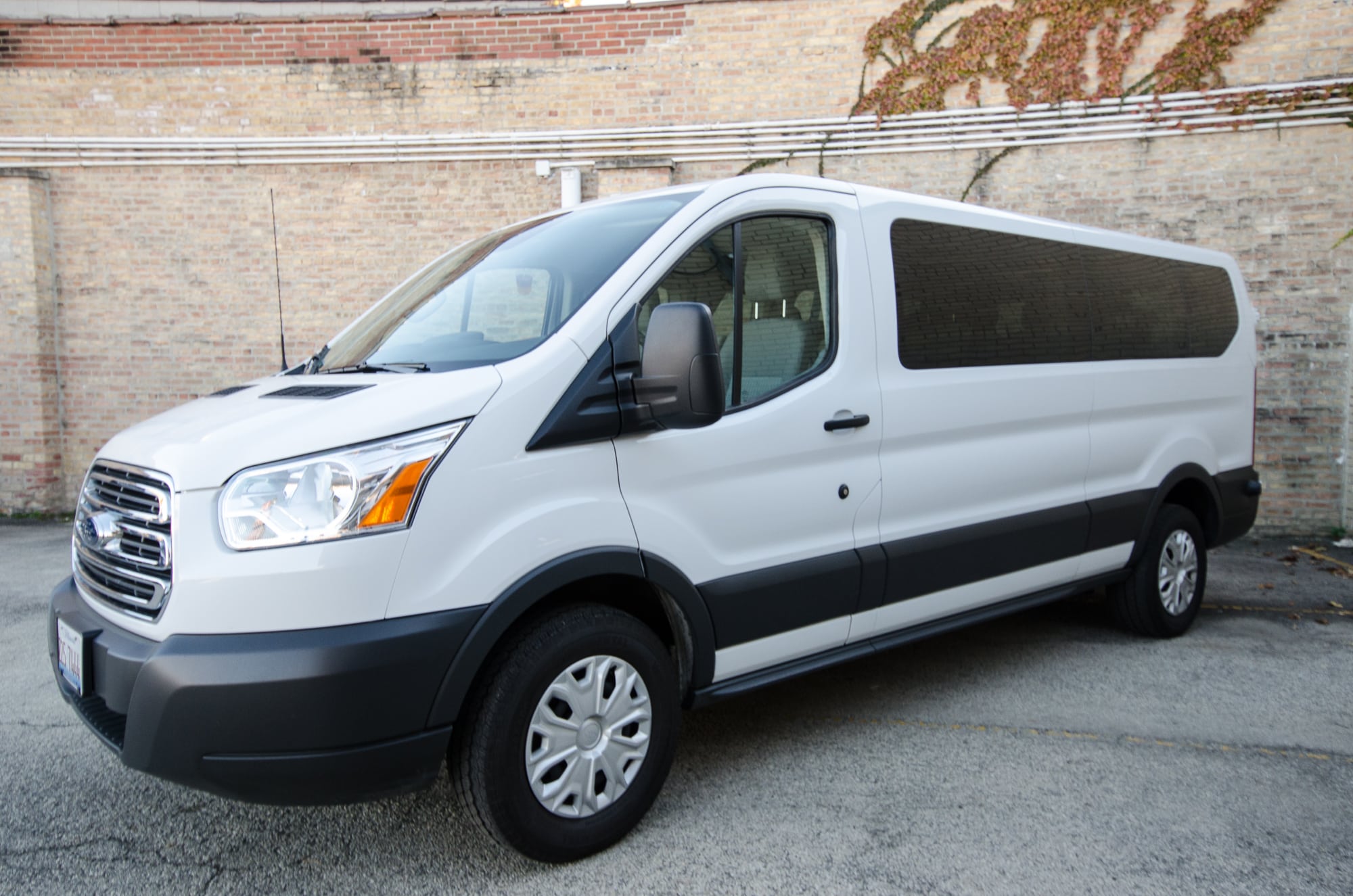 car rental 15 passenger van