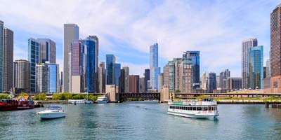 Explore Chicago in a Car Rental